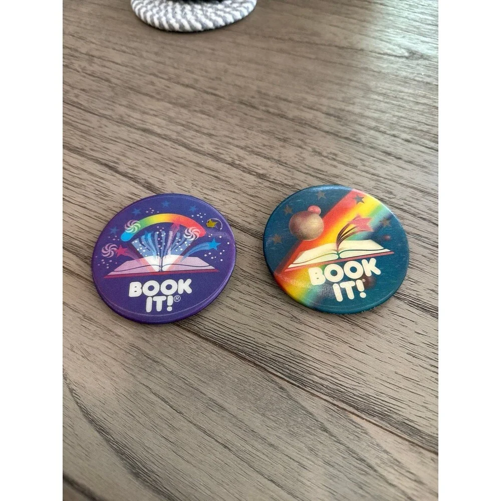 Vintage Pizza Hut BOOK IT Program Buttons Pins Lot 2 Retro 1990s Holographic